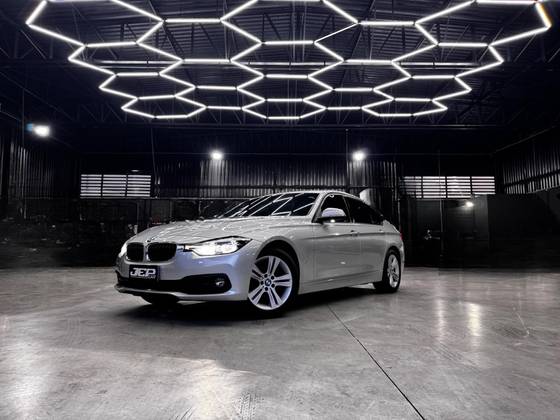 BMW 320i 2.0 SPORT 16V TURBO ACTIVE FLEX 4P AUTOMÁTICO BMW 320i 2.0 SPORT 16V TURBO ACTIVE FLEX 4P AUTOMÁTICO